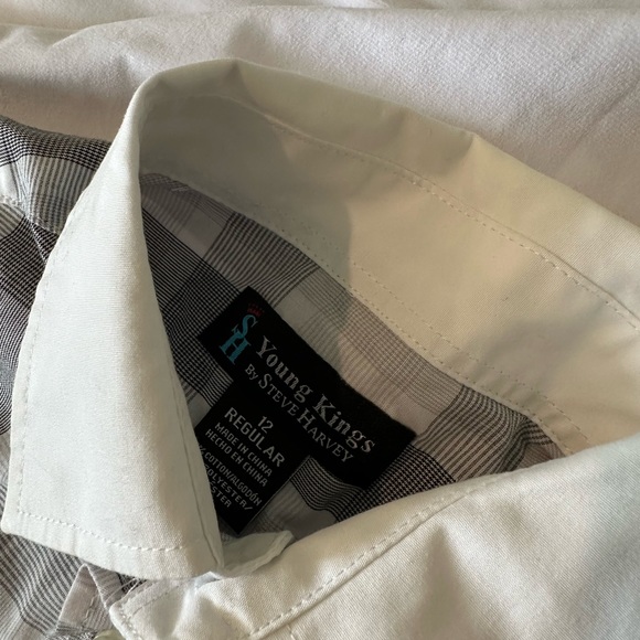 Young Kings By Steve Harvey Button Down Collared Shirt Size 12 regular - Picture 2 of 3